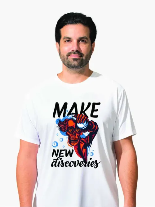 make new discover | crew neck t-shirt | white